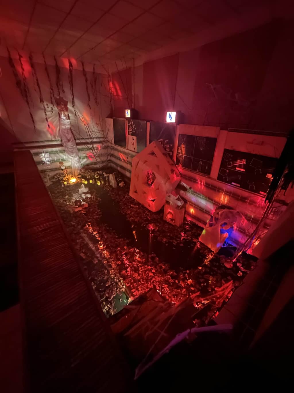 Cemetery installation in the pool