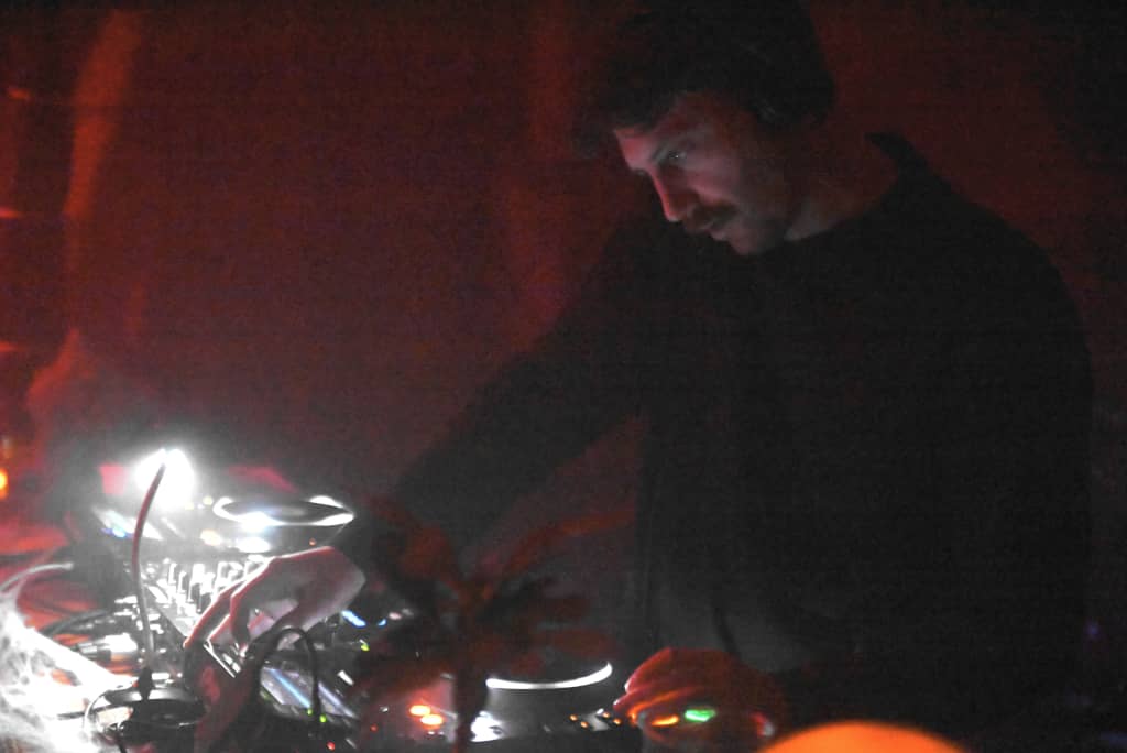 Black Feeling dropping some tunes